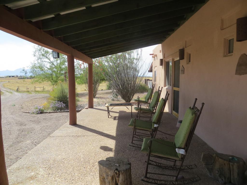 Rancho Milagro Bed & Breakfast Elgin Exterior photo